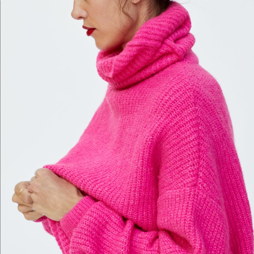 ZARA Oversized Pink Sweater - Picture 2 of 6